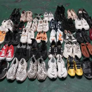 Mixed shoes 25kilo